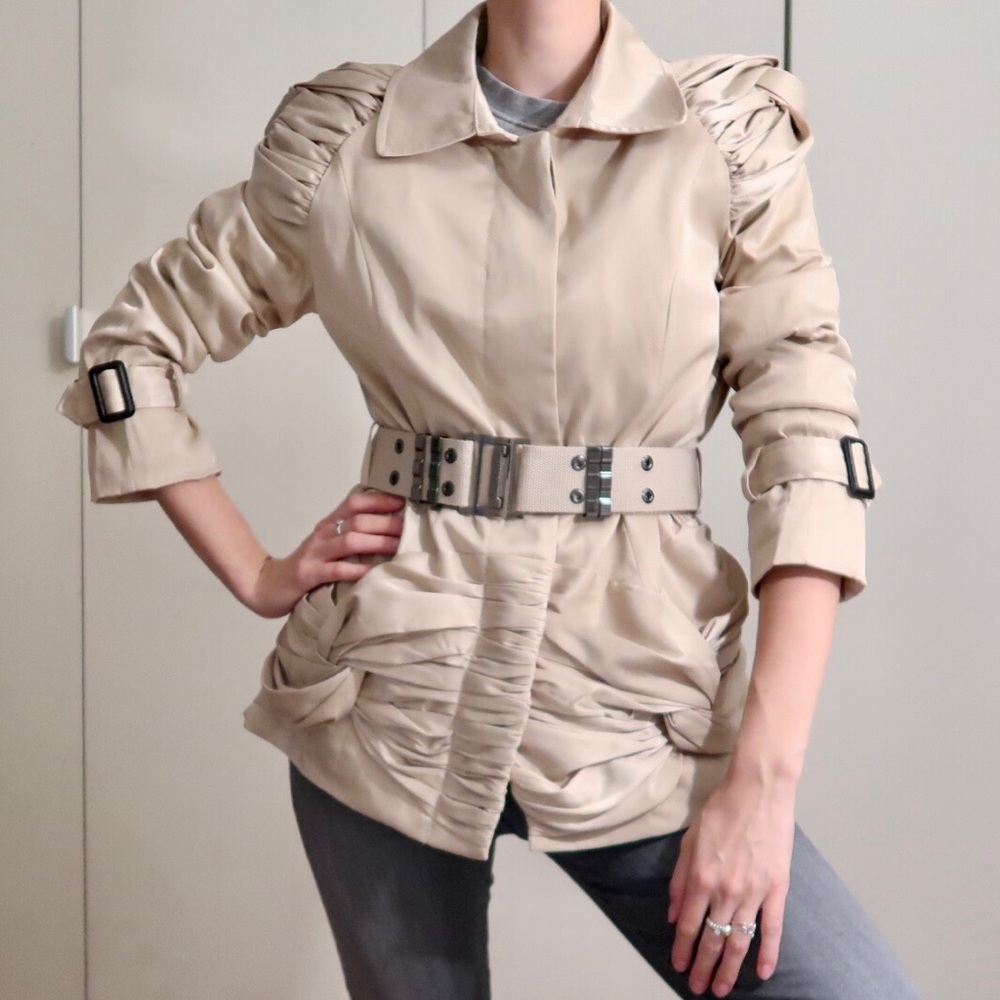 Burberry beige trench-coat / jacket